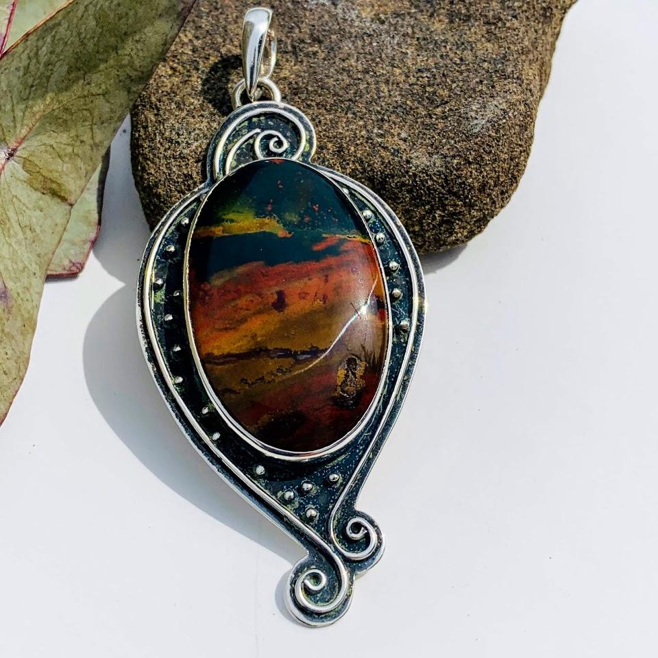 Stunning Patterns Chunky Bloodstone Elegant  Sterling Silver Pendant (Includes Silver Chain) - Earth Family Crystals