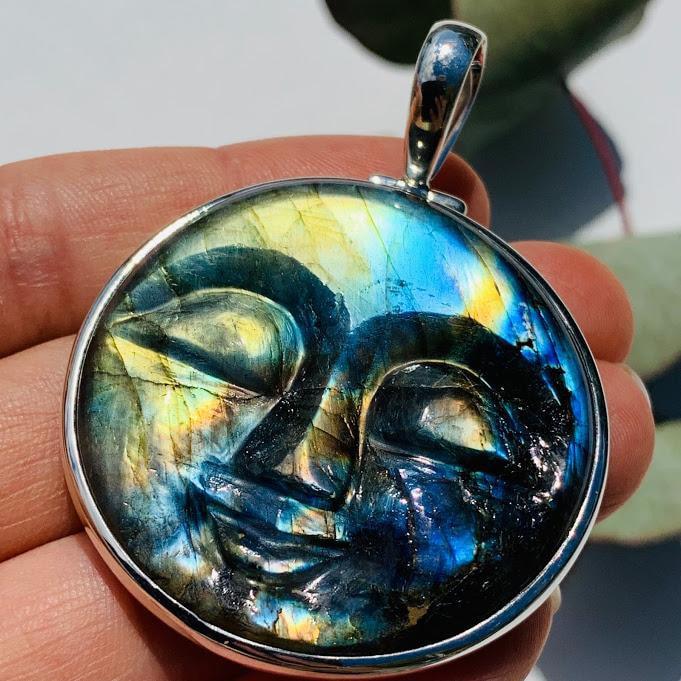 Amazing Tranquil Moon Goddess Face Labradorite Sterling Silver Pendant (Includes Silver Chain) #3 - Earth Family Crystals