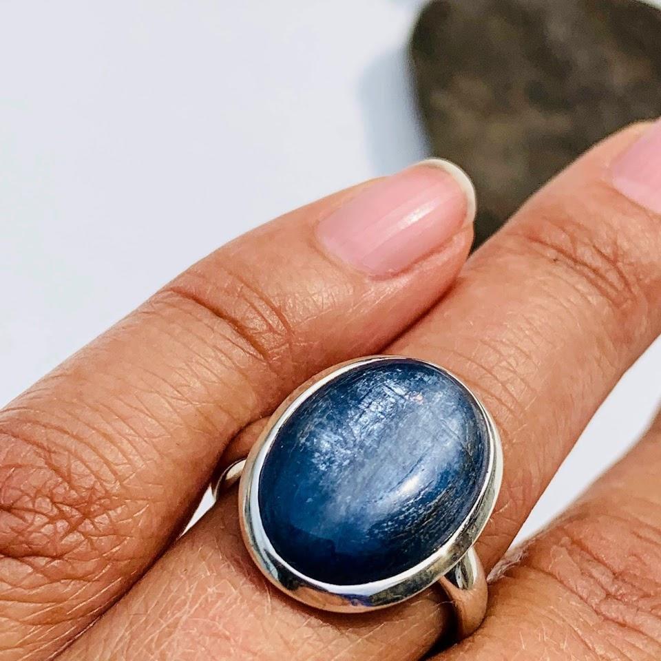 Dancing Silver Sheen Blue Kyanite Sterling Silver Ring (Size 8.5) - Earth Family Crystals