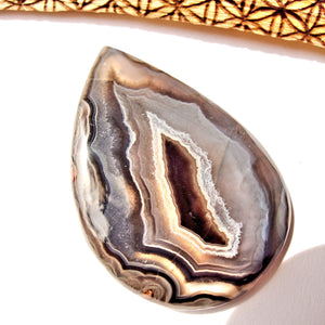 Fabulous Patterns Agate Cabochon Ideal for Crafting - Earth Family Crystals