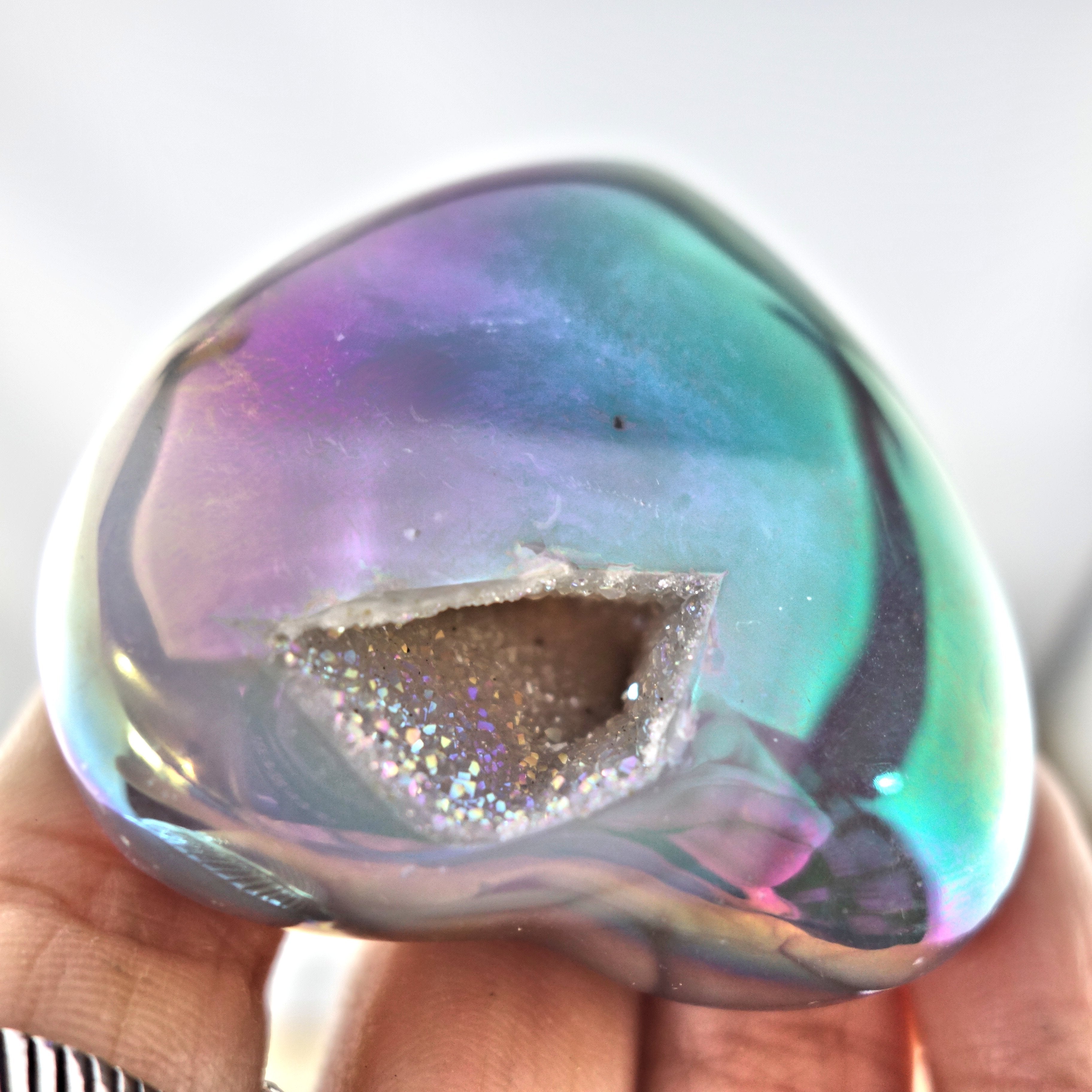 Sparkling & Uplifting Angel Aura & Titanium Druzy Geode Agate Love Heart 2 - Earth Family Crystals