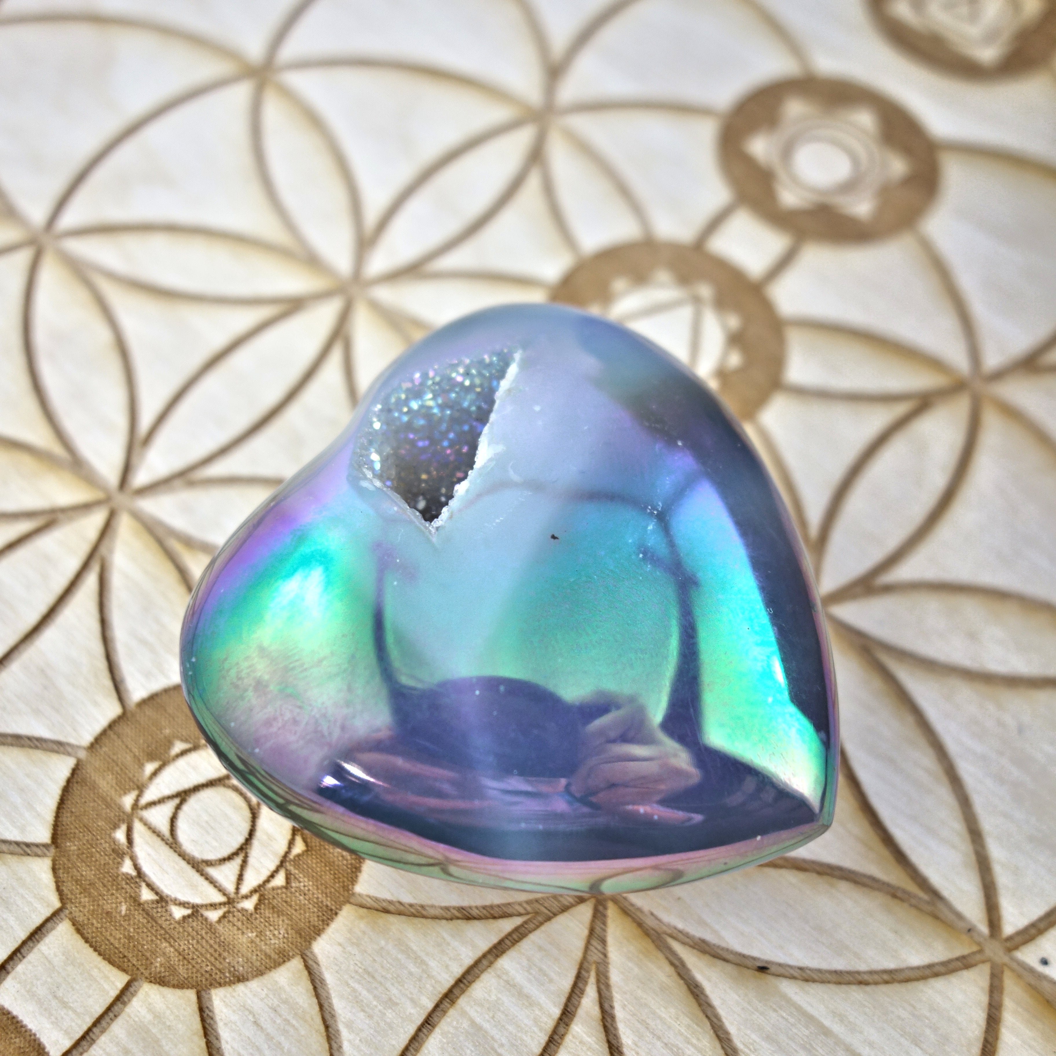 Sparkling & Uplifting Angel Aura & Titanium Druzy Geode Agate Love Heart 2 - Earth Family Crystals