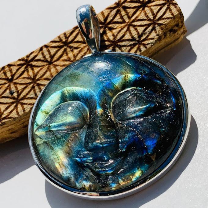 Amazing Tranquil Moon Goddess Face Labradorite Sterling Silver Pendant (Includes Silver Chain) #3 - Earth Family Crystals
