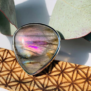 Chunky & Rare Purple & Pink Labradorite Gemstone Ring in Sterling Silver (Size 10) - Earth Family Crystals