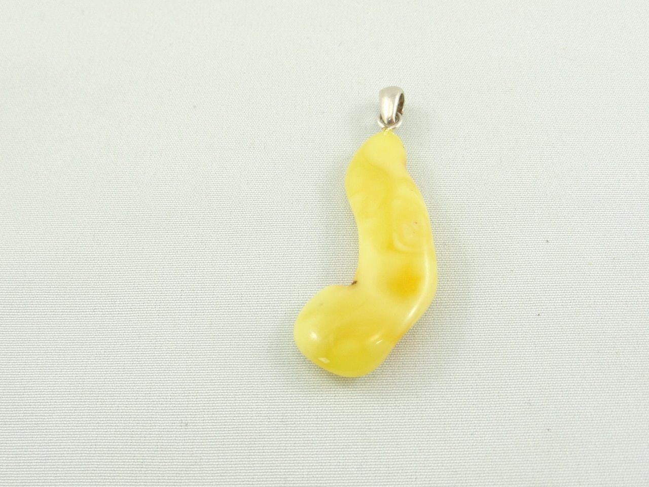 BALTIC AMBER BUTTERSCOTCH  PENDANT~ CALMS NERVES, INCREASES CONFIDENCE & MENTAL CLARITY* - Earth Family Crystals