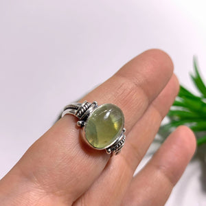 Beautiful Mint Green Prehnite Sterling Silver Ring (Size 8)