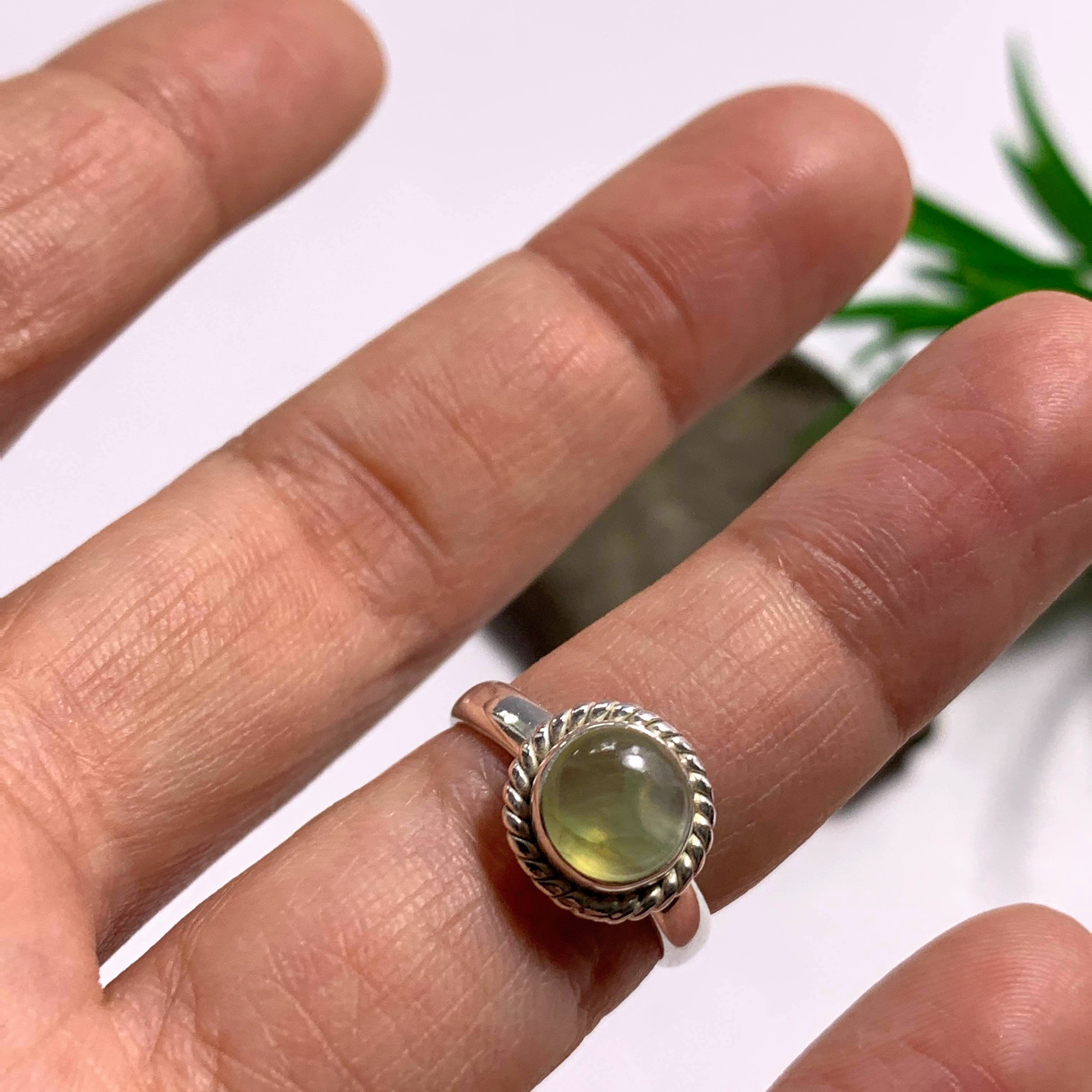 Cute Dainty Mint Green Prehnite Sterling Silver Ring (Size 5)