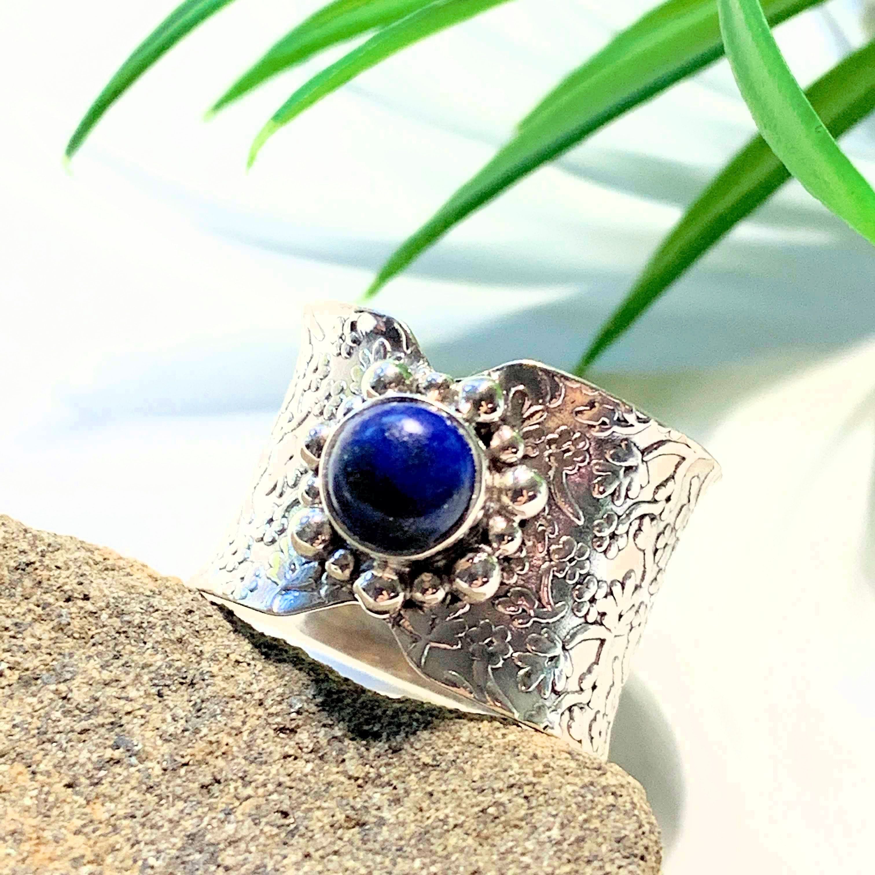 Deep Blue Lapis Lazuli Sterling Silver Ring (Size 7.5) - Earth Family Crystals