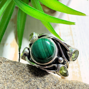 Pretty Faceted Peridot & Malachite Sterling Silver Ring (Size 7)