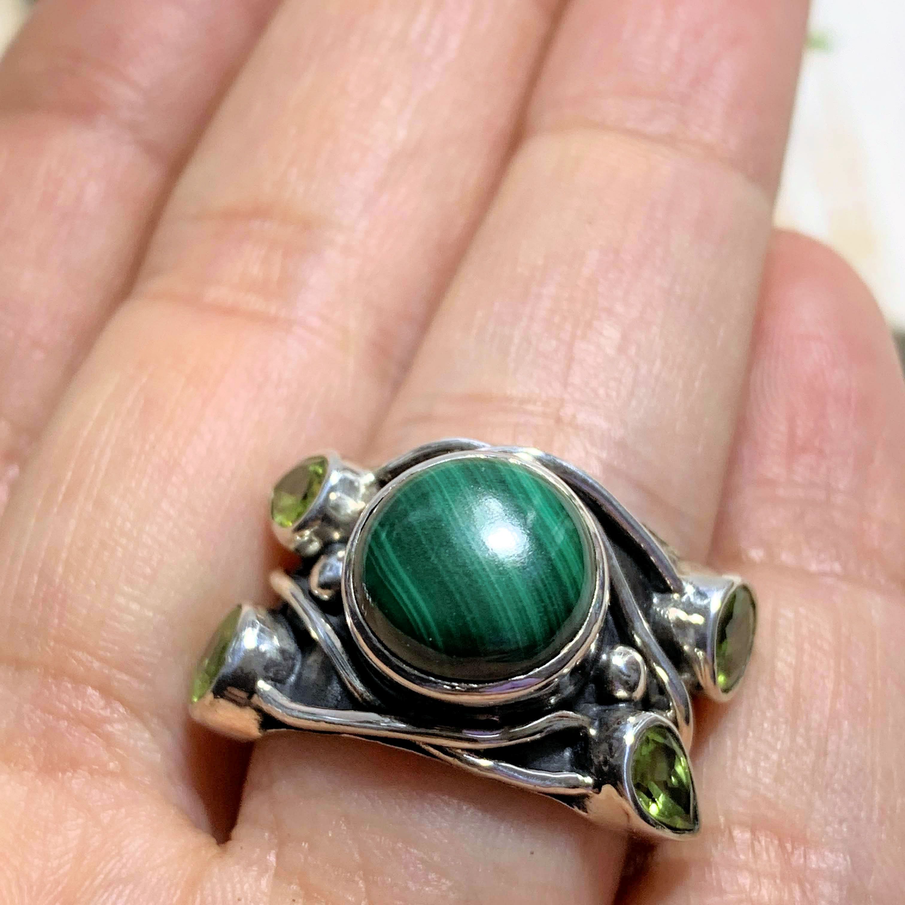 Pretty Faceted Peridot & Malachite Sterling Silver Ring (Size 7)