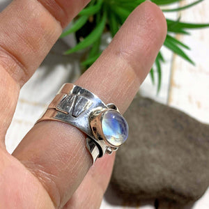 Royal Blue Flash Rainbow Moonstone Ring in Sterling Silver (Size: 8) - Earth Family Crystals