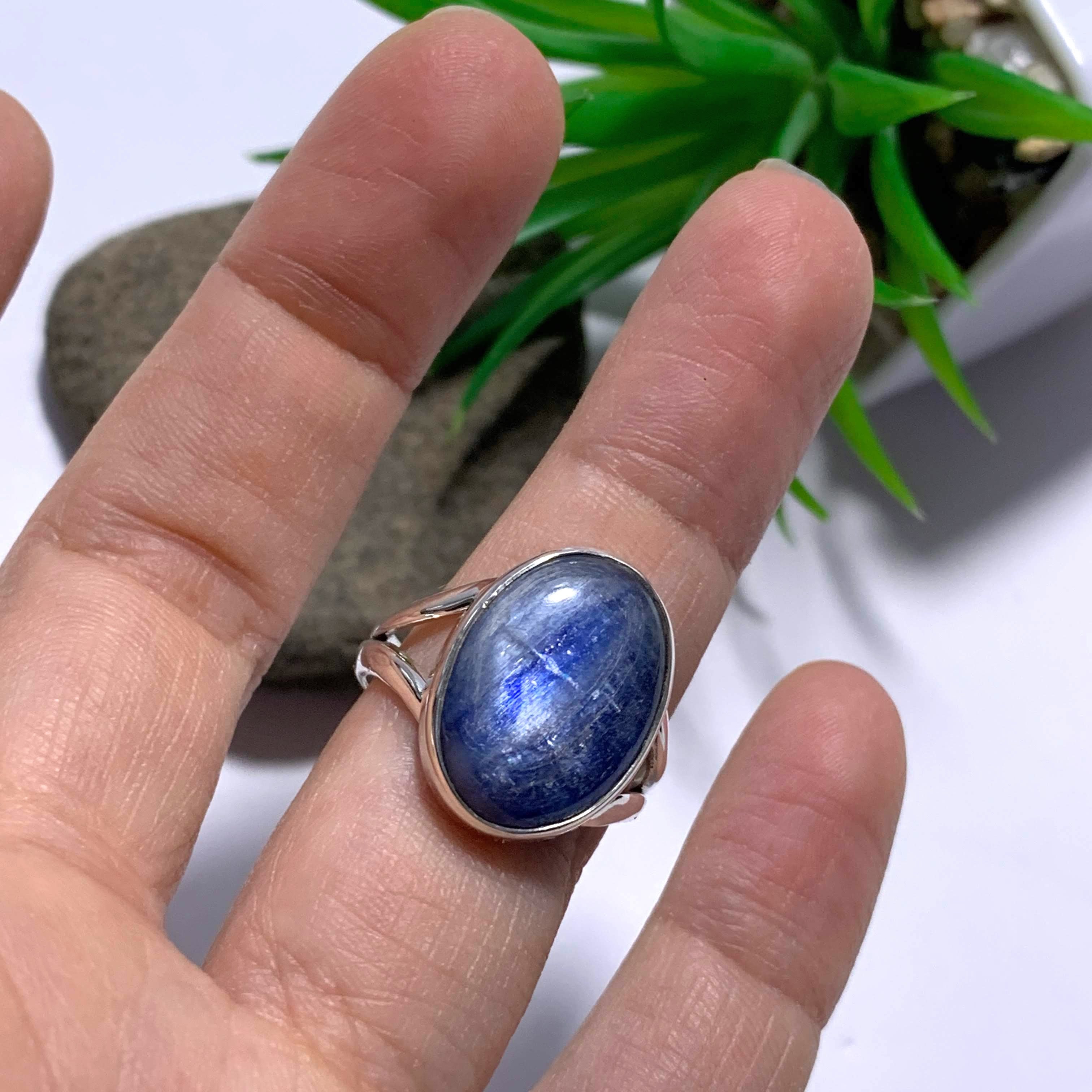Dancing Silver Sheen Blue Kyanite Sterling Silver Ring (Size 9) - Earth Family Crystals