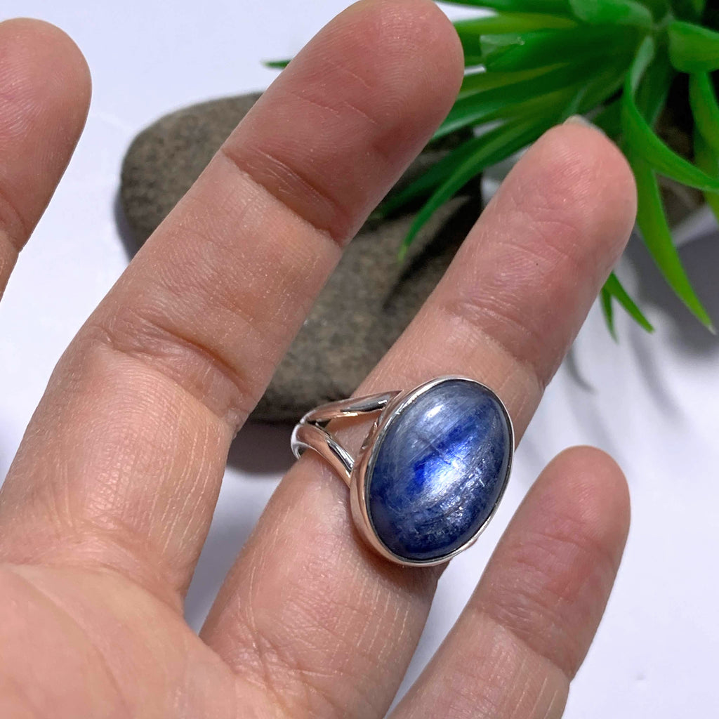 Dancing Silver Sheen Blue Kyanite Sterling Silver Ring (Size 9) - Earth Family Crystals
