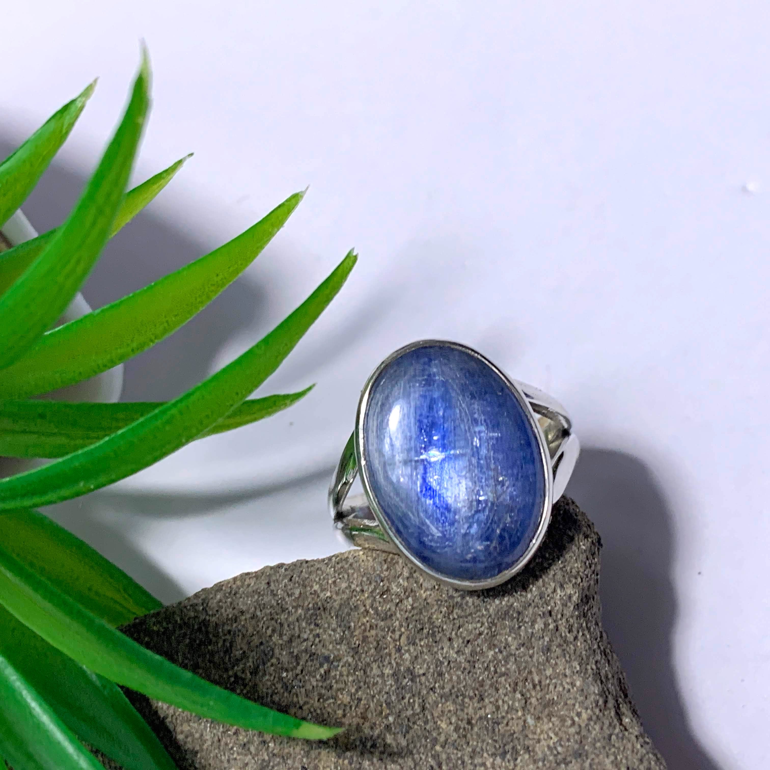 Dancing Silver Sheen Blue Kyanite Sterling Silver Ring (Size 9) - Earth Family Crystals