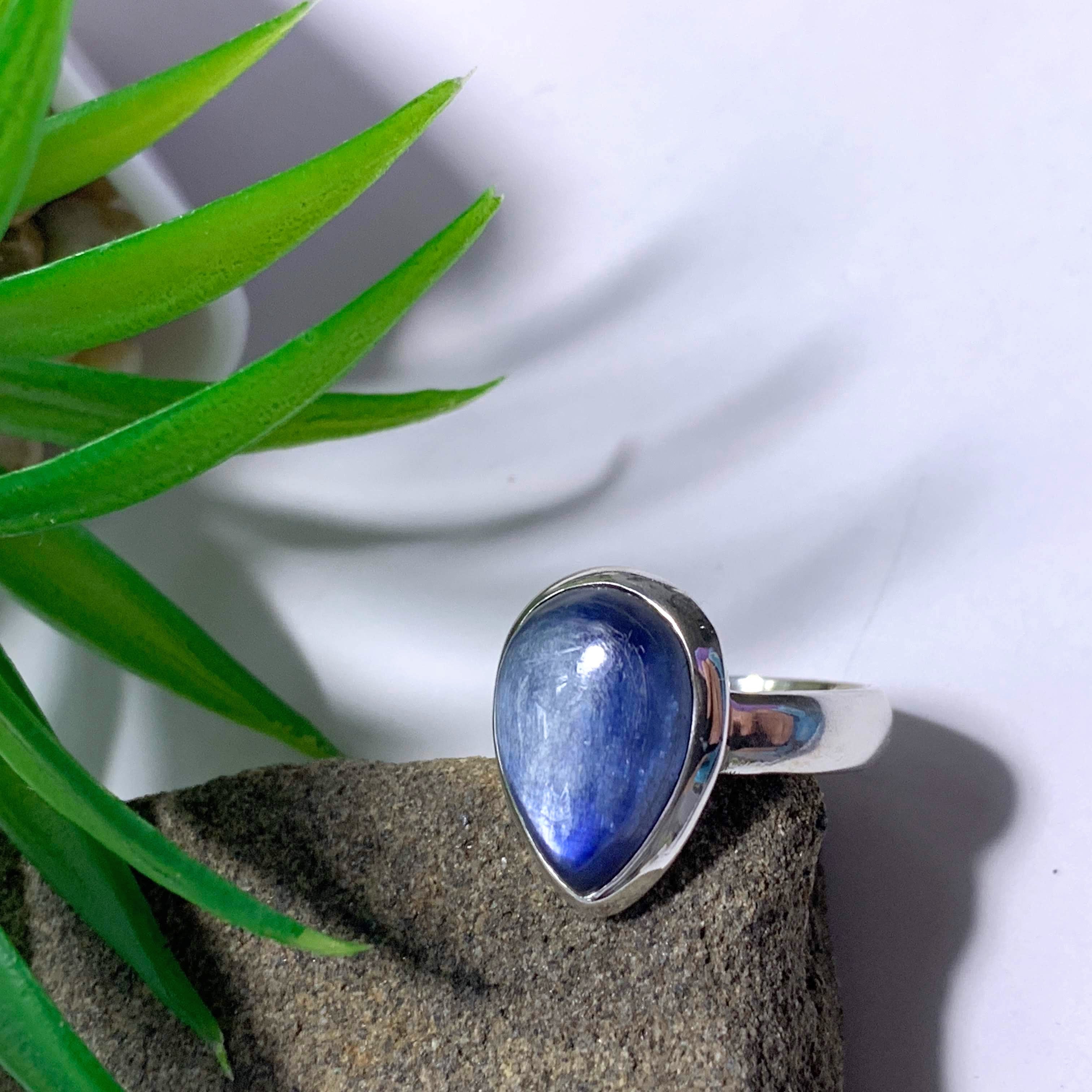 Dancing Silver Sheen Blue Kyanite Sterling Silver Ring (Size 6) - Earth Family Crystals