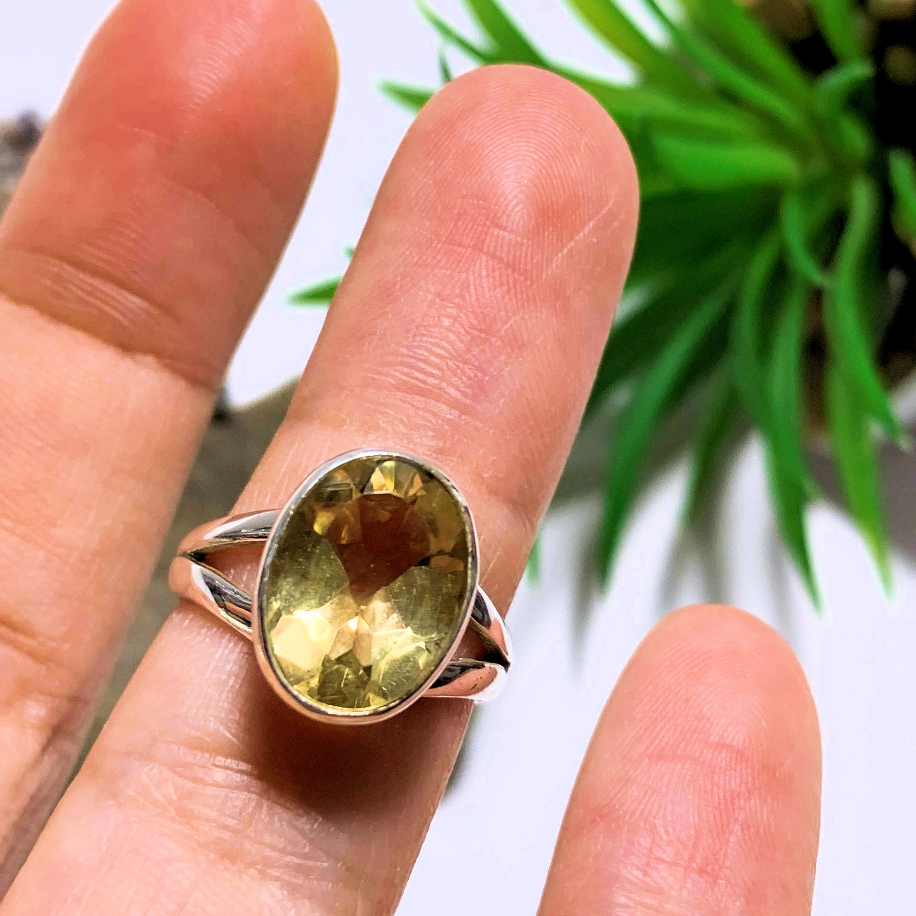 Citrine Faceted Ring in Sterling Silver (Size 6) - Earth Family Crystals