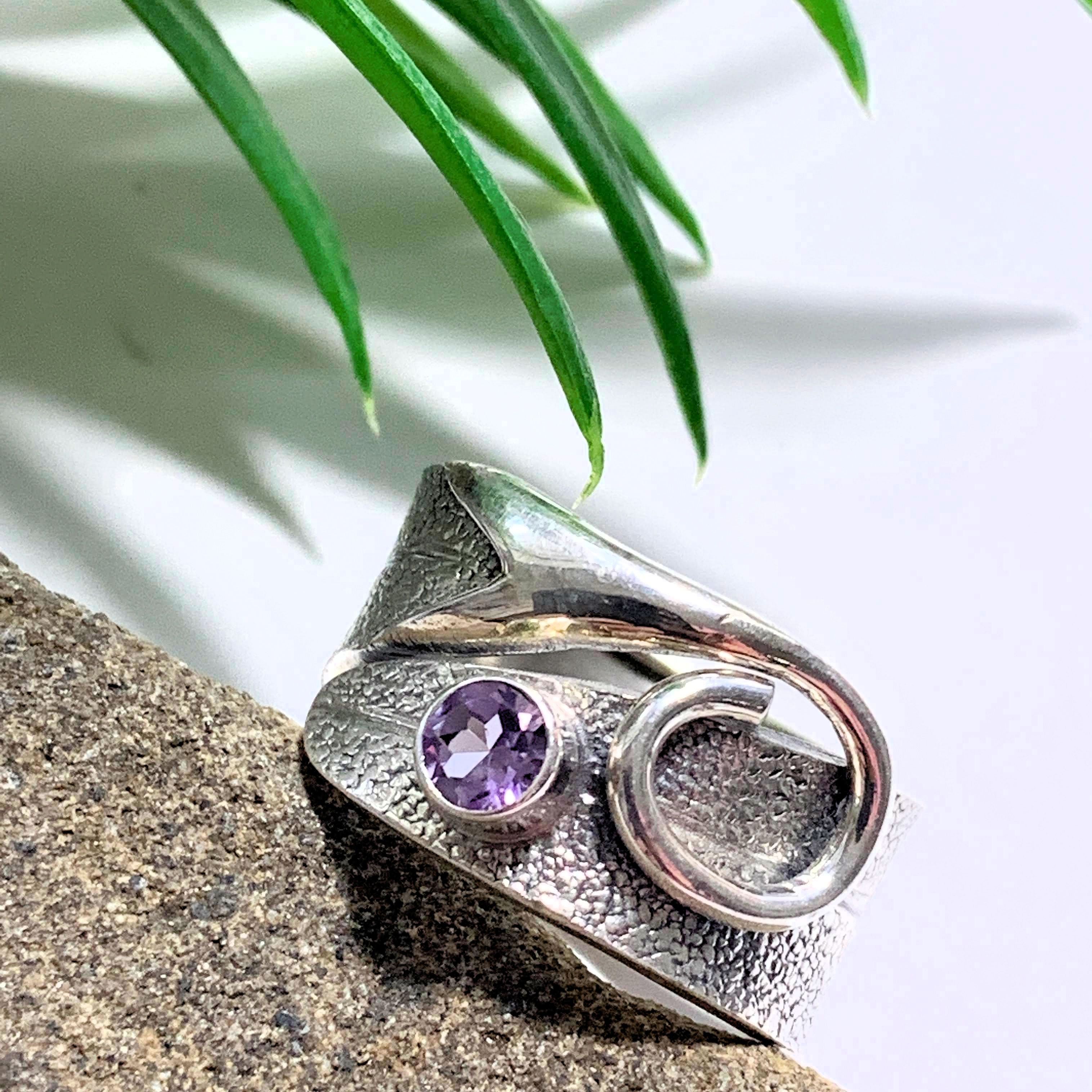 Cute Lavender Purple Faceted Amethyst Sterling Silver Ring (Size 8) - Earth Family Crystals