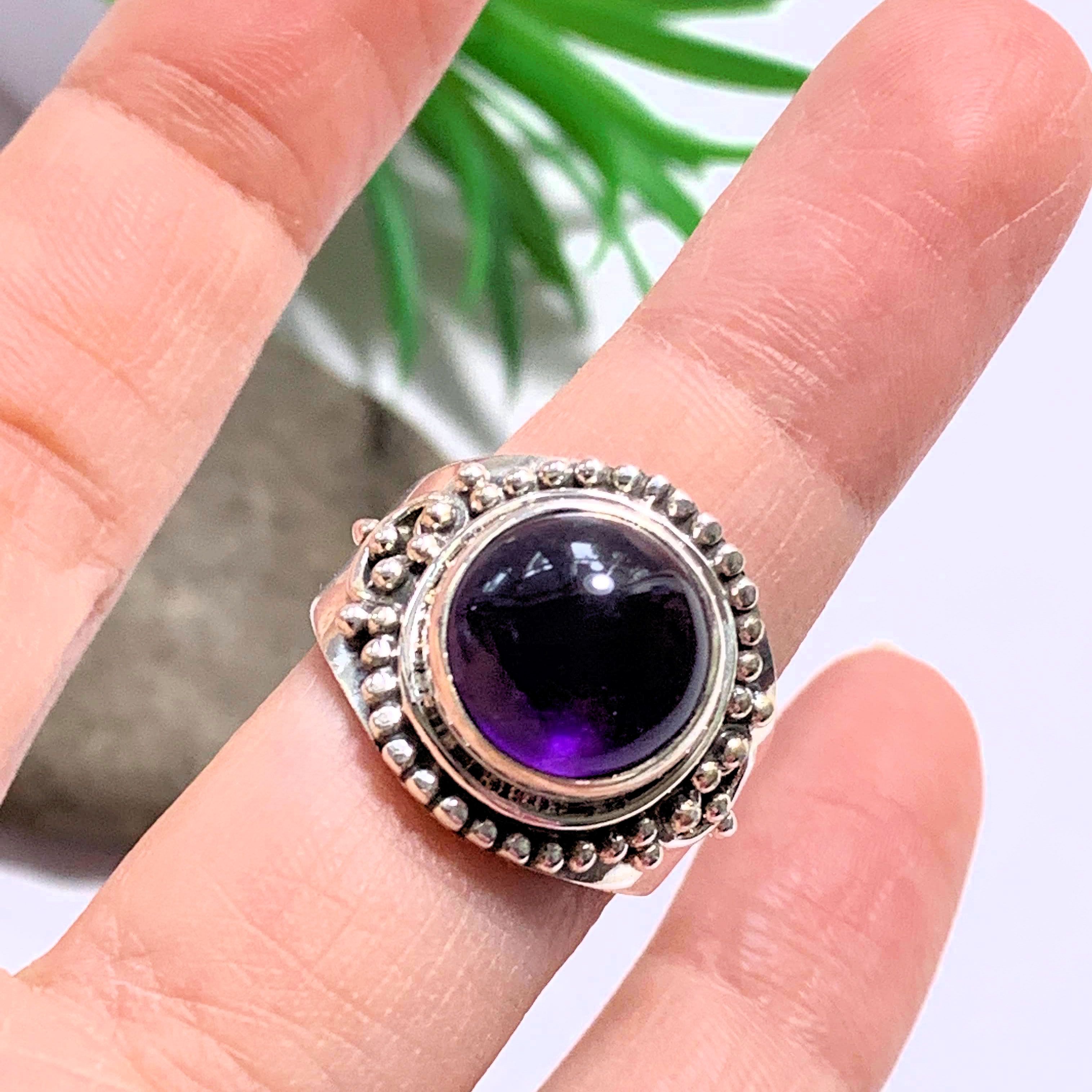 Gorgeous Deep Purple Amethyst Chunky Sterling Silver Ring (Size 9) - Earth Family Crystals