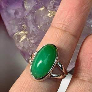 Vibrant Chrysoprase Sterling Silver Gemstone Ring (Size 7.5) #1 - Earth Family Crystals