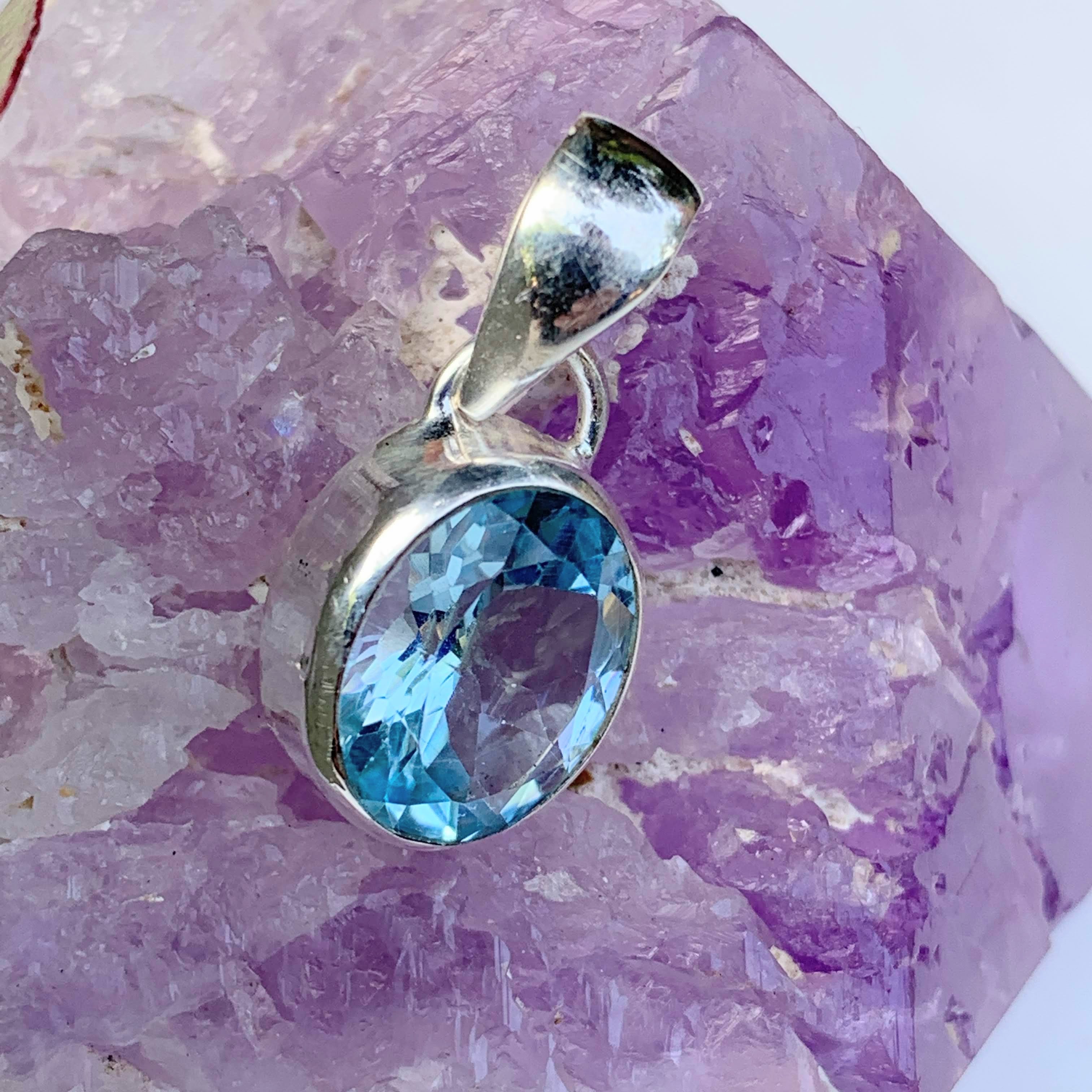 Delightful Brilliant~Faceted Blue Topaz Dainty Pendant in Sterling Silver (Includes Silver Chain) #2 - Earth Family Crystals