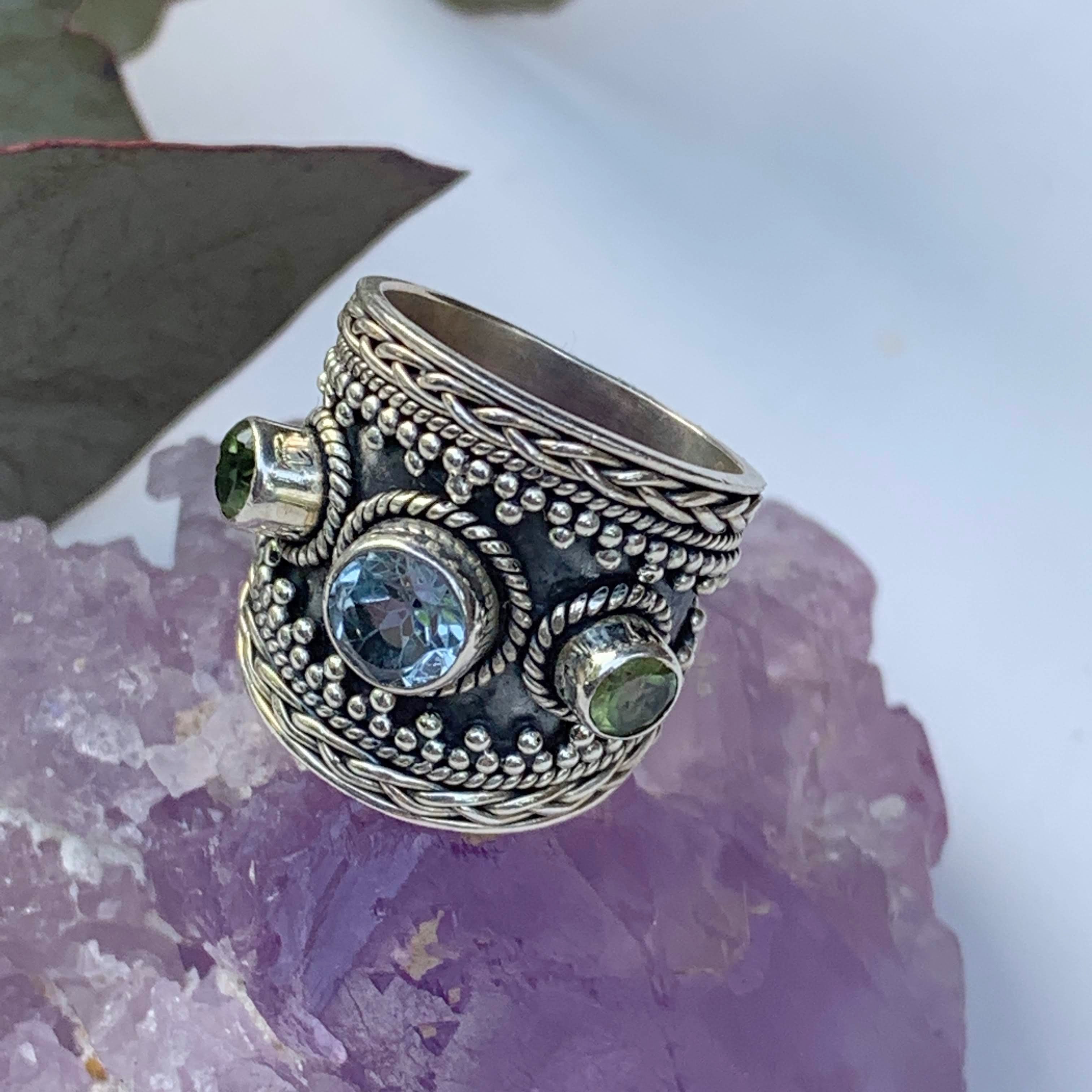 Chunky Faceted Blue Topaz & Peridot Ring in Sterling Silver (Size: 5.5) - Earth Family Crystals