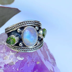 Pretty Rainbow Moonstone & Faceted Peridot Ring in Sterling Silver (Size: 6) - Earth Family Crystals