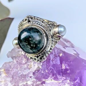 Chunky Moss Agate & Pearl Statement Ring in Sterling Silver (Size: 6.5) - Earth Family Crystals