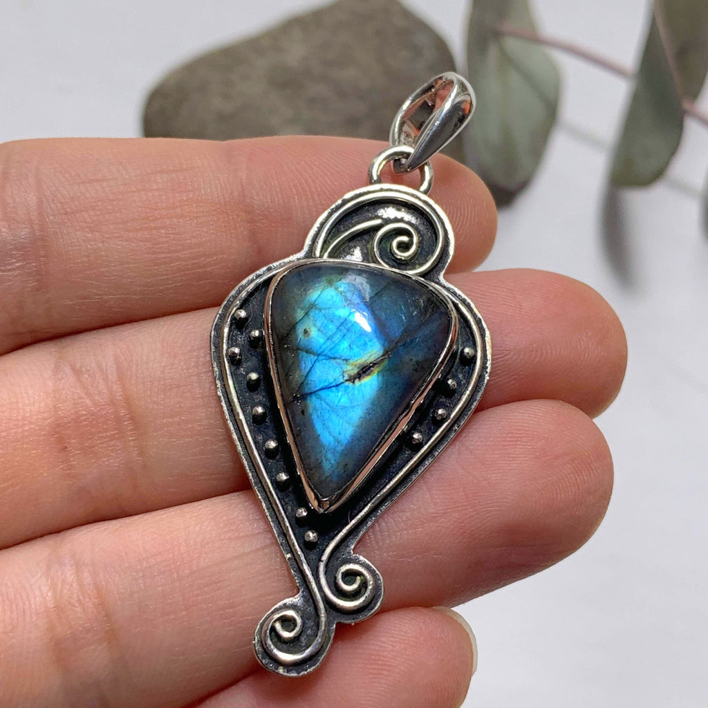 Elegant Design Flashy Labradorite Sterling Silver Pendant (Includes Silver Chain) #3 - Earth Family Crystals