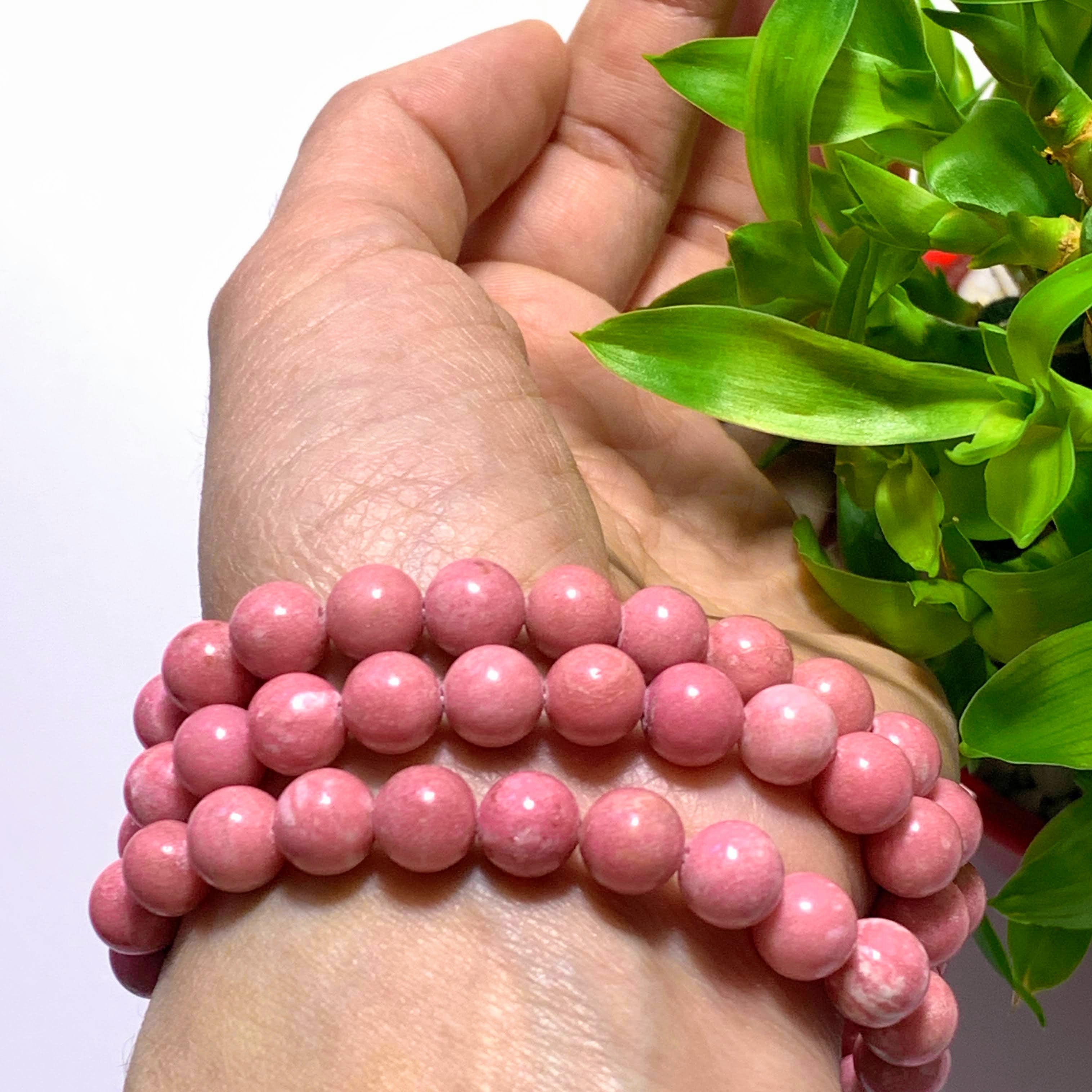 One Rare Greenland Thulite Rounded Bead Bracelet on Stretchy Cord