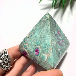 Gorgeous Contrast~Ruby Fuschite Pyramid Display Carving