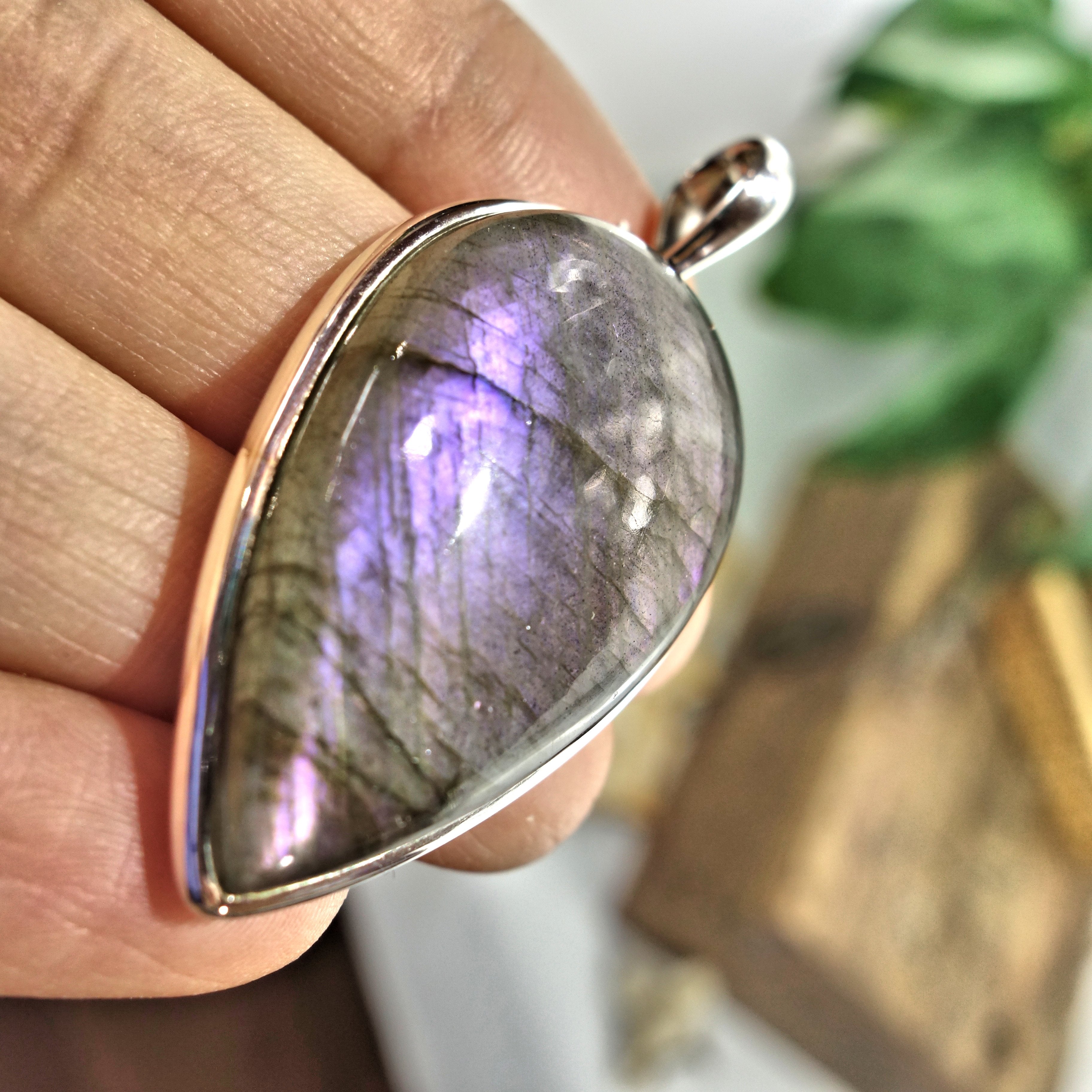 Rare! Gorgeous Large Frosty  Purple & Pink Flashes Labradorite Pendant in Sterling Silver (Includes Silver Chain)