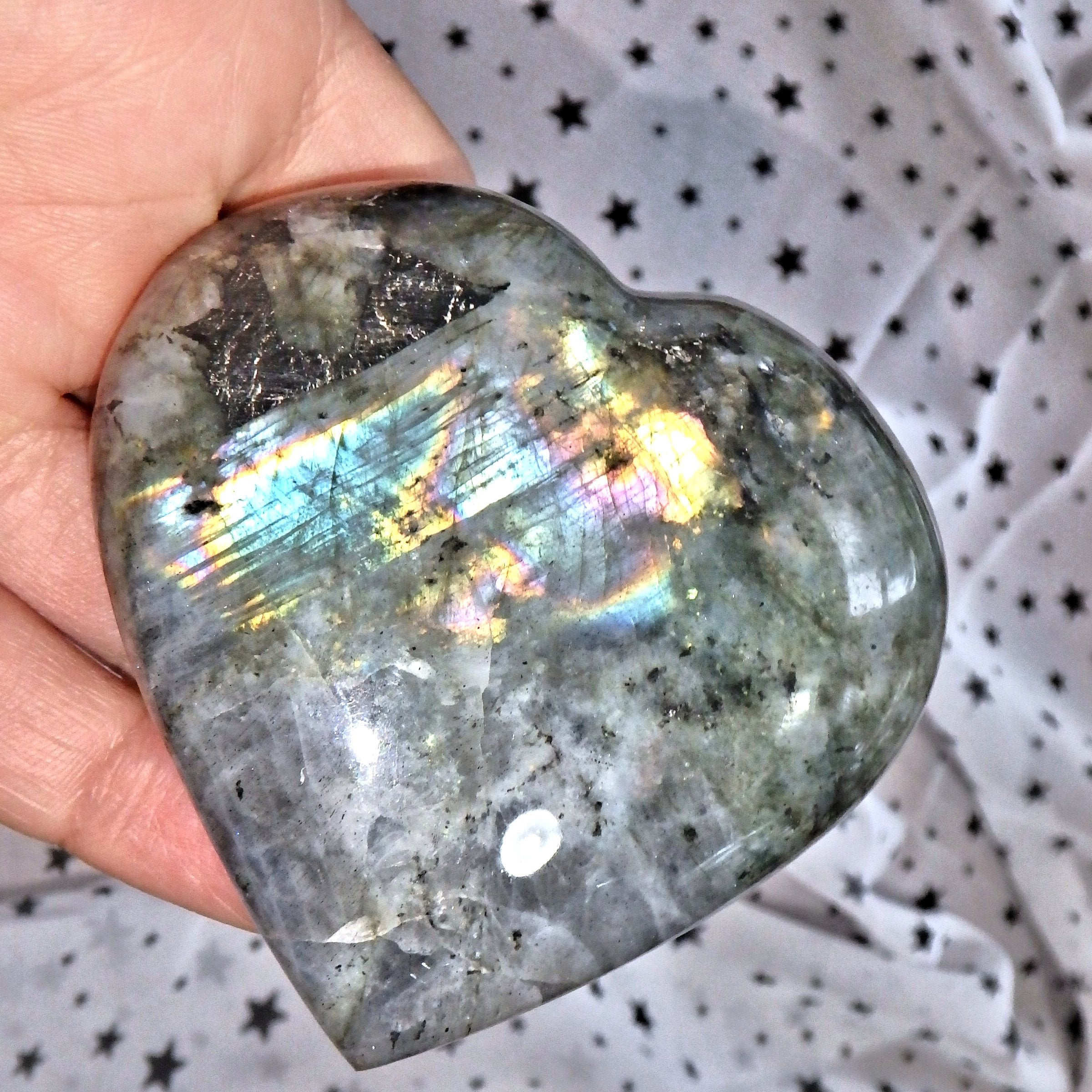 Rainbow Flashes Love Heart Labradorite Carving 8