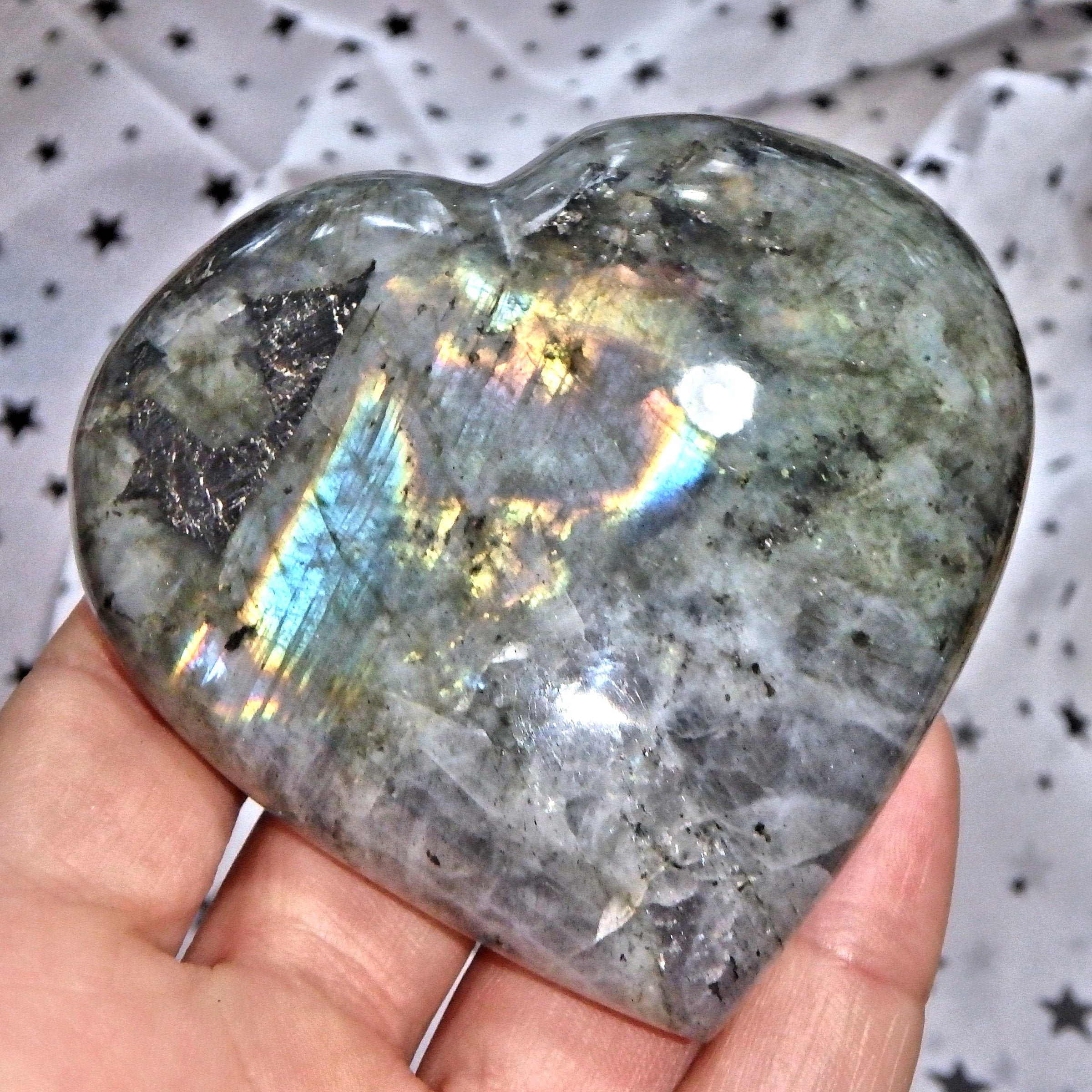 Rainbow Flashes Love Heart Labradorite Carving 8