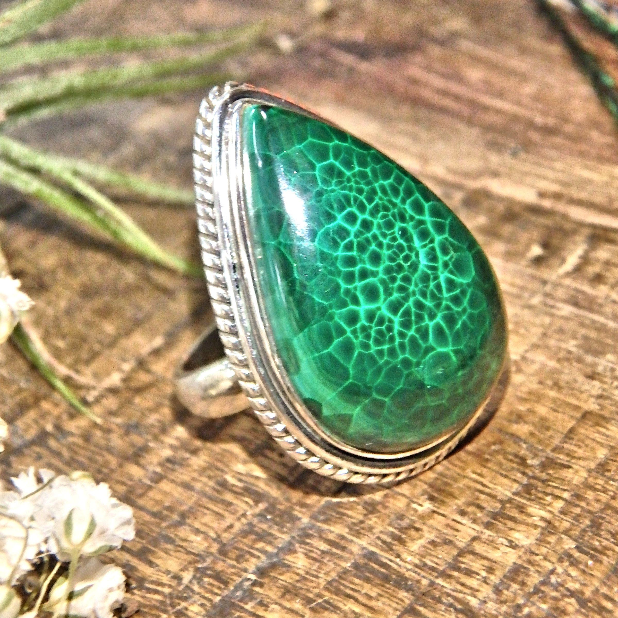 Delightful Green Patterns Malachite Sterling Silver Ring (Size 6) - Earth Family Crystals