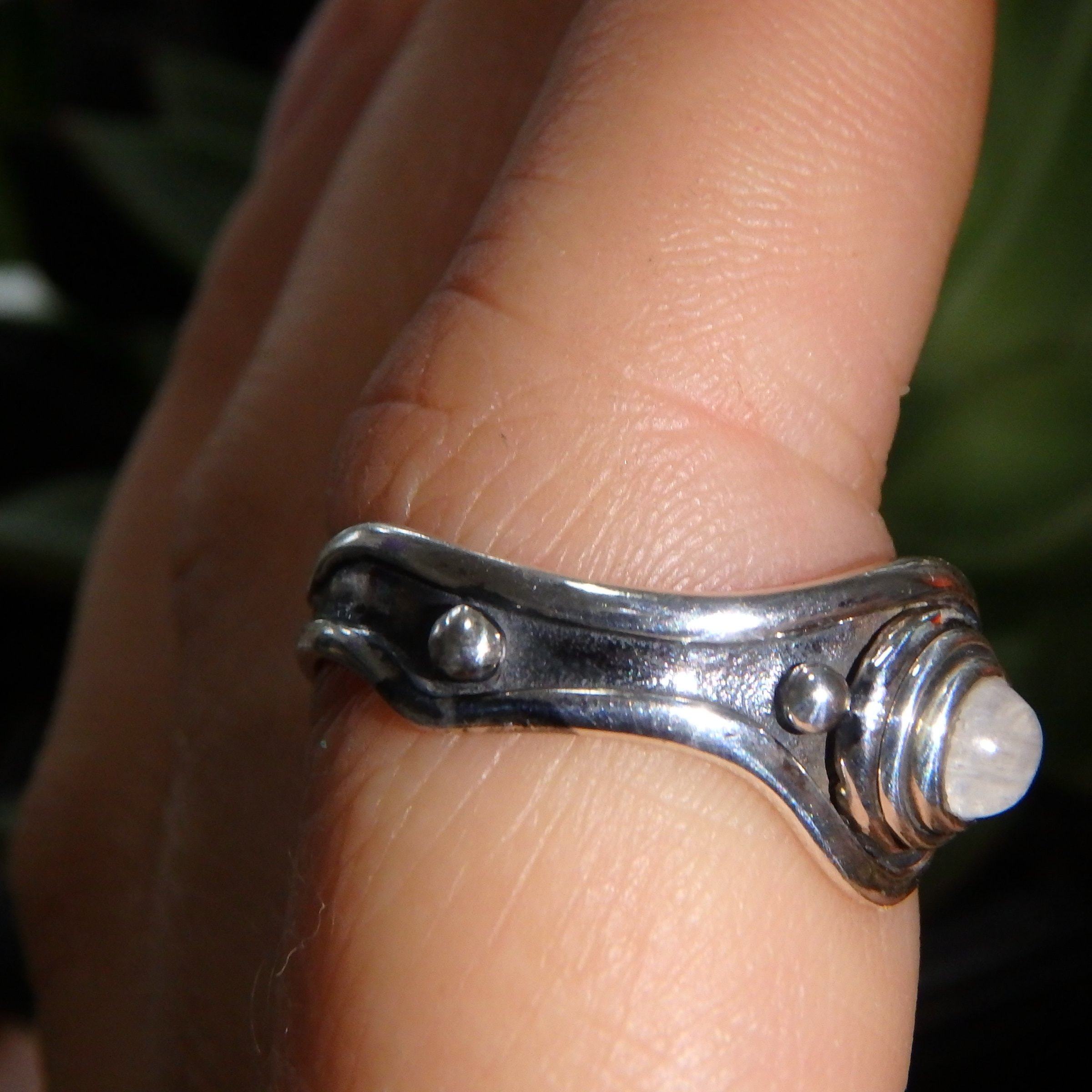 Cute Design Dainty Rainbow Moonstone Ring in Sterling Silver (Size 9) - Earth Family Crystals