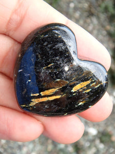 Stunning Flashes of Golden Fireworks~Greenland Nuummite Heart - Earth Family Crystals