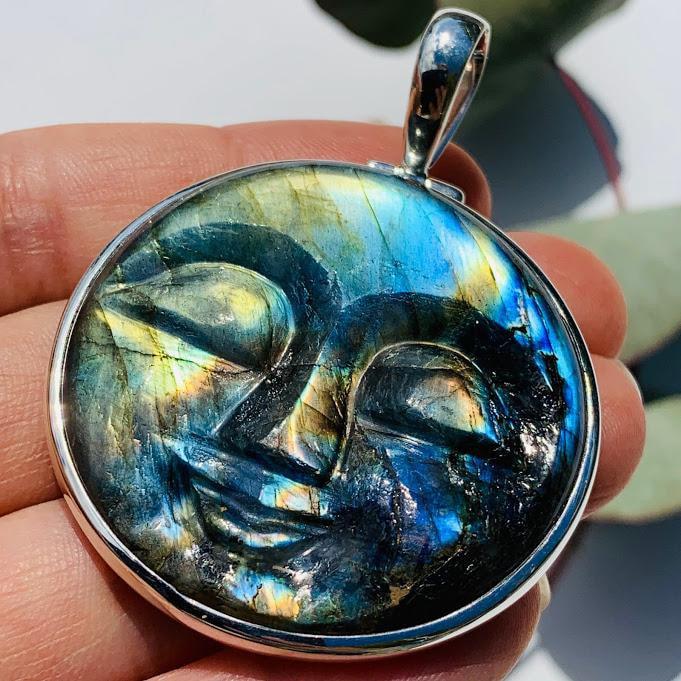 Amazing Tranquil Moon Goddess Face Labradorite Sterling Silver Pendant (Includes Silver Chain) #3 - Earth Family Crystals