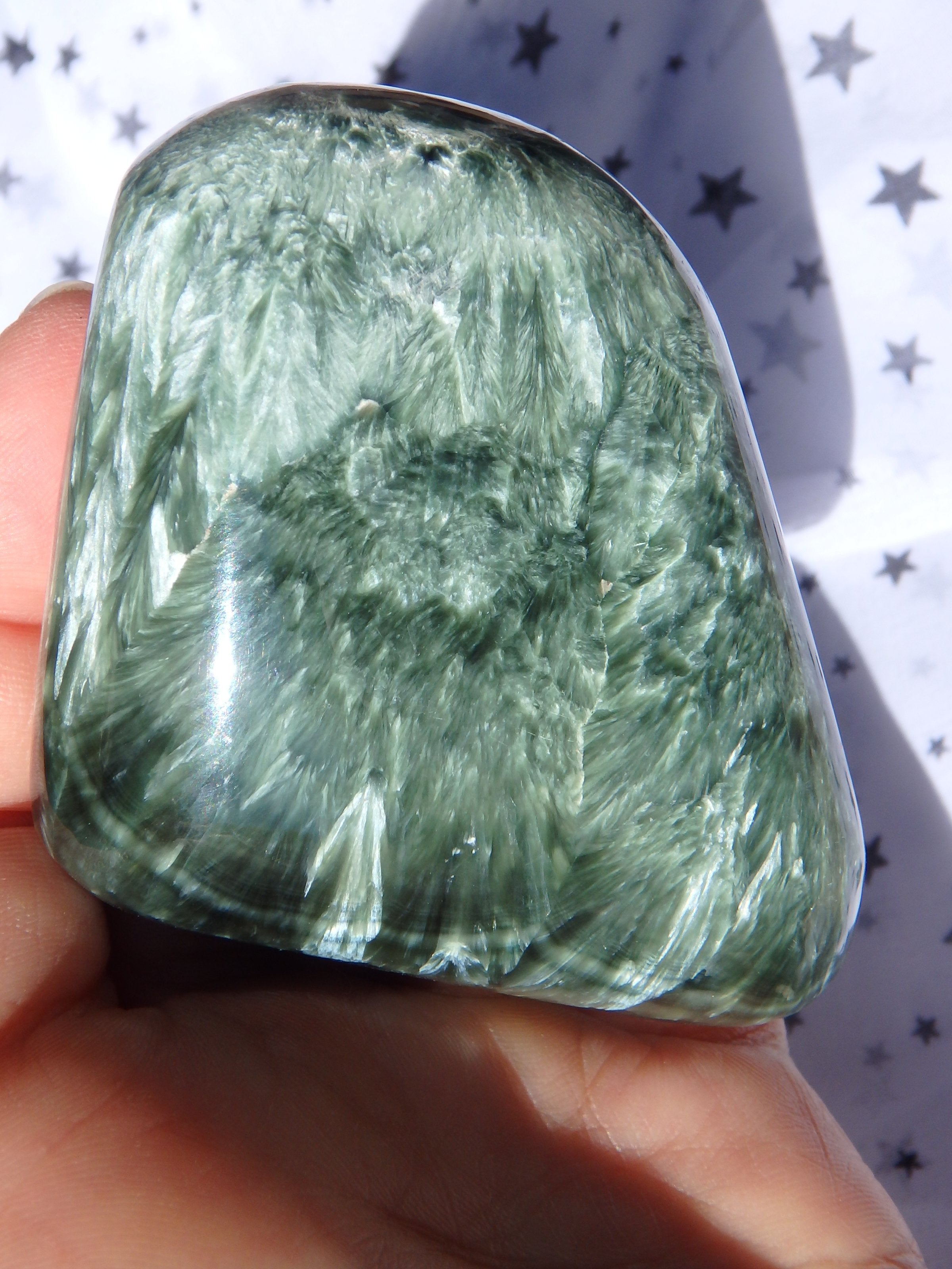 Gorgeous Deep Green Angel Wings & Flower Patterns Seraphinite Specimen - Earth Family Crystals