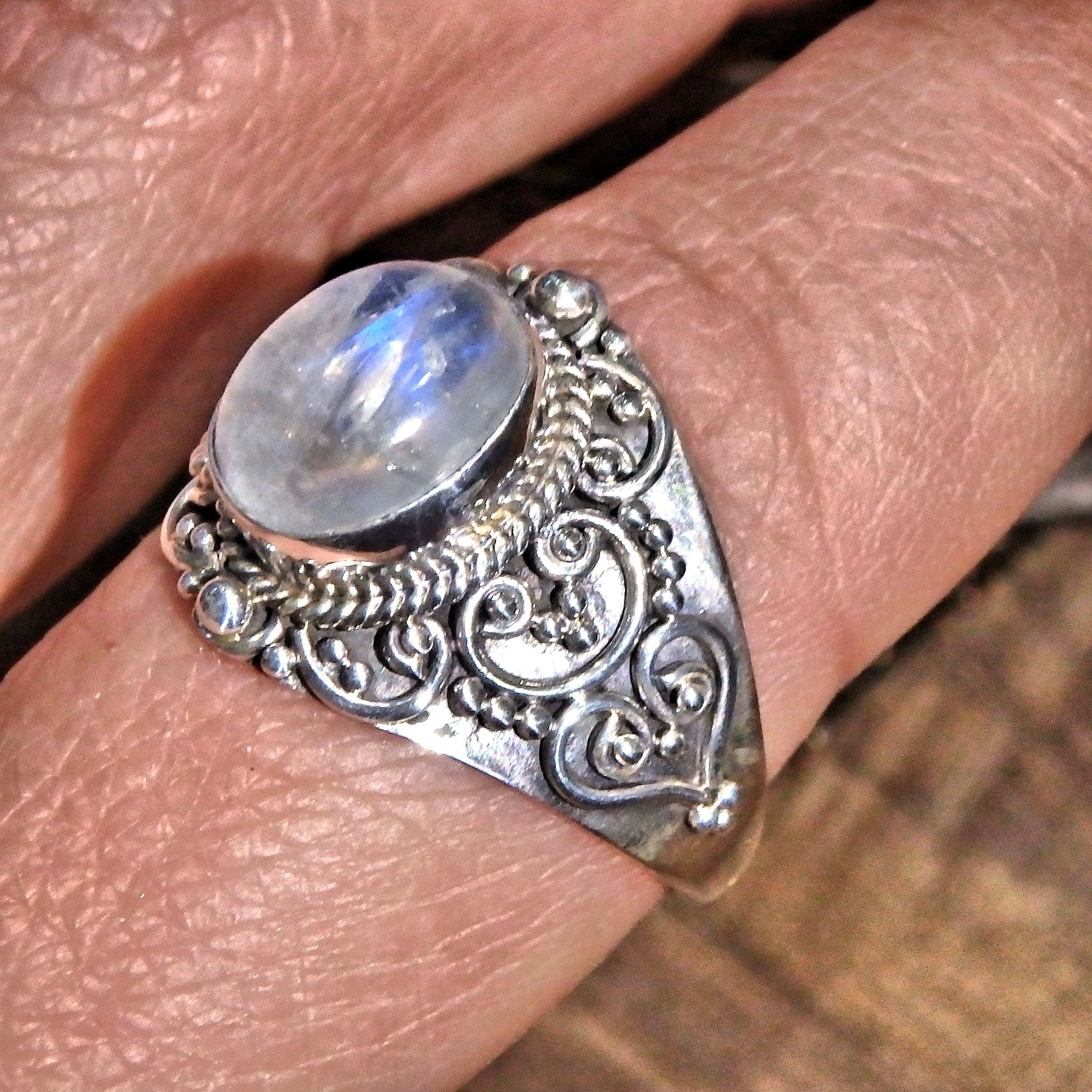 Elegant Design Blue Flashes Rainbow Moonstone Ring in Sterling Silver (Size 10) - Earth Family Crystals