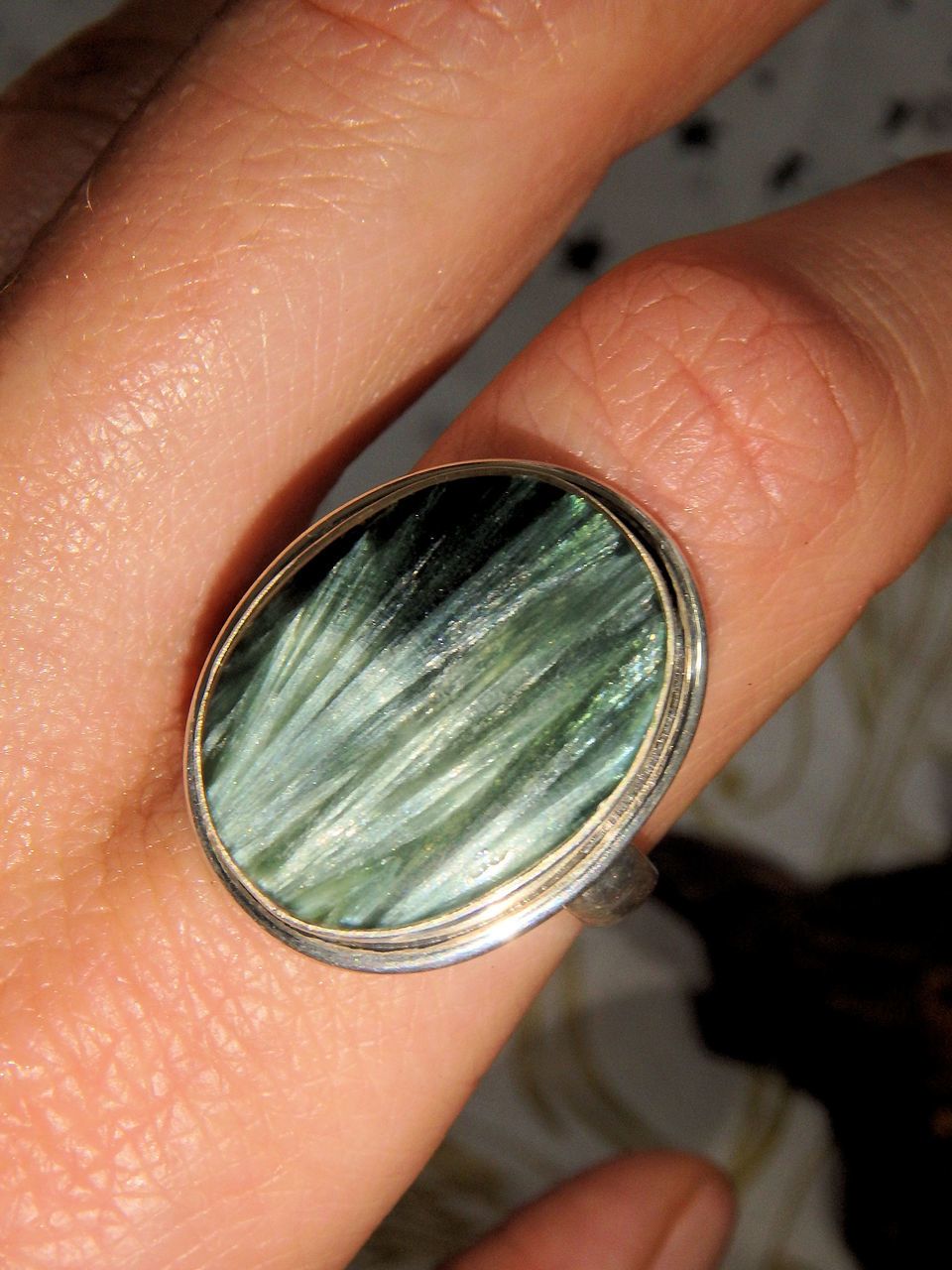 Shimmering Silver Feathers Seraphinite Ring in Sterling Silver (Size 10.5) - Earth Family Crystals