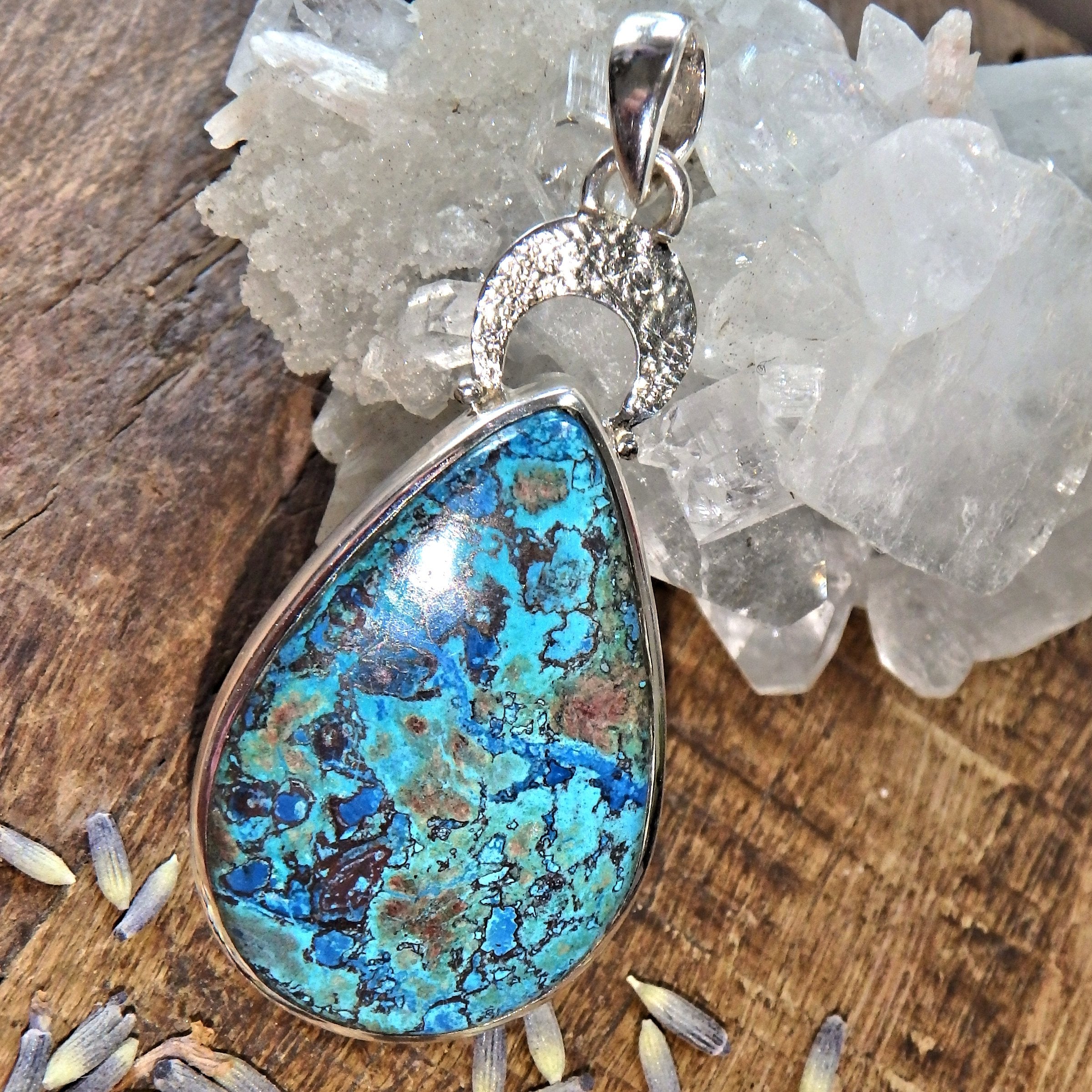 Pretty Color Contrast Shattuckite Sterling Silver Pendant (Includes Silver Chain)