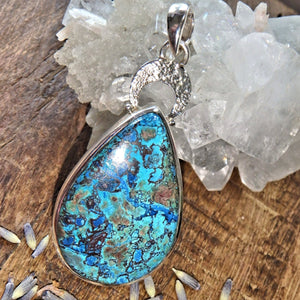 Pretty Color Contrast Shattuckite Sterling Silver Pendant (Includes Silver Chain)