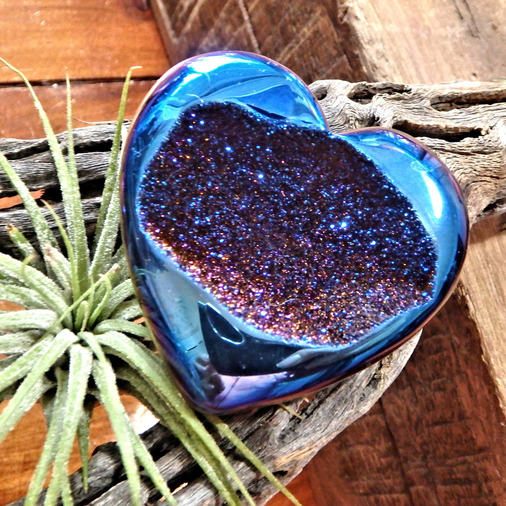 Brilliant Druzy Sparkle Cobalt Blue Titanium Quartz & Agate Geode Heart Carving - Earth Family Crystals