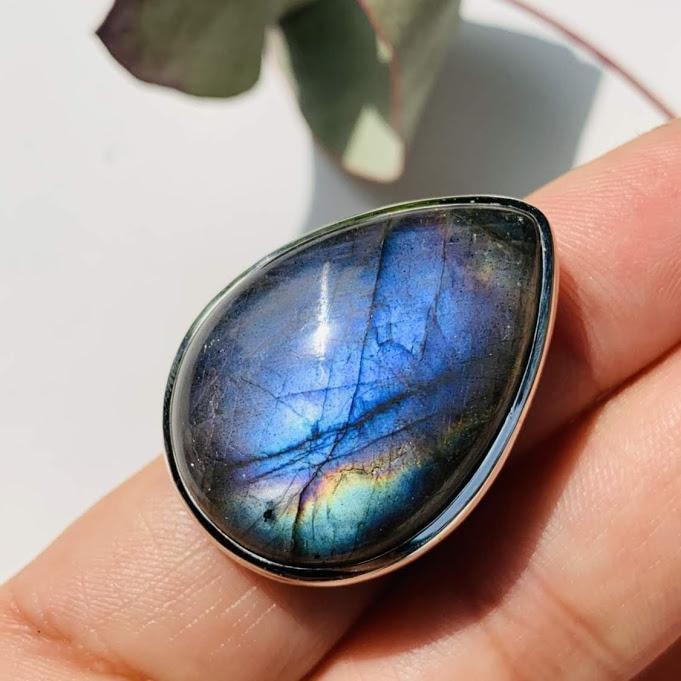 Chunky & Rare Purple Labradorite Gemstone Ring in Sterling Silver (Size 9) - Earth Family Crystals