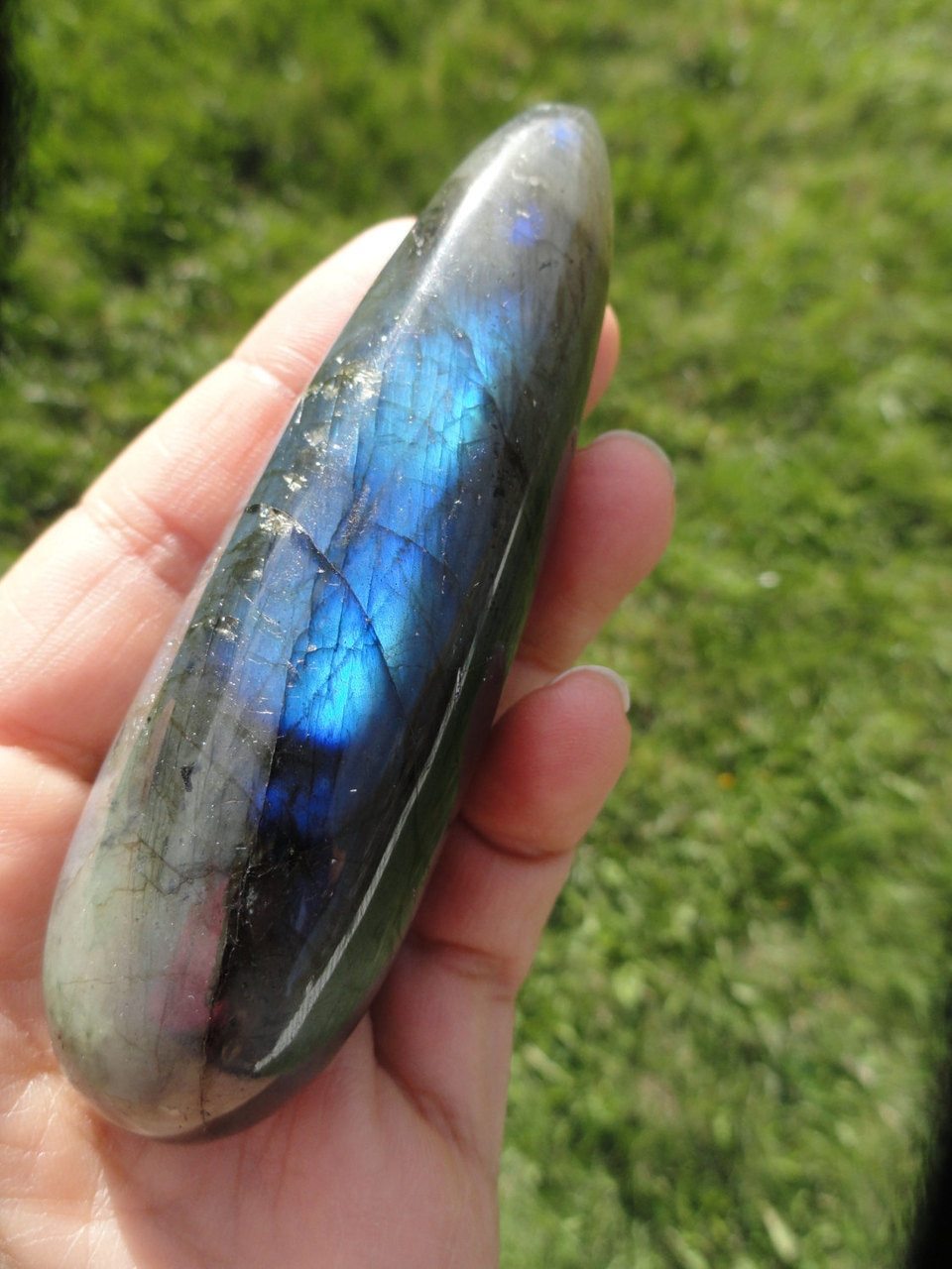 Flashy Blue LABRADORITE WAND* - Earth Family Crystals