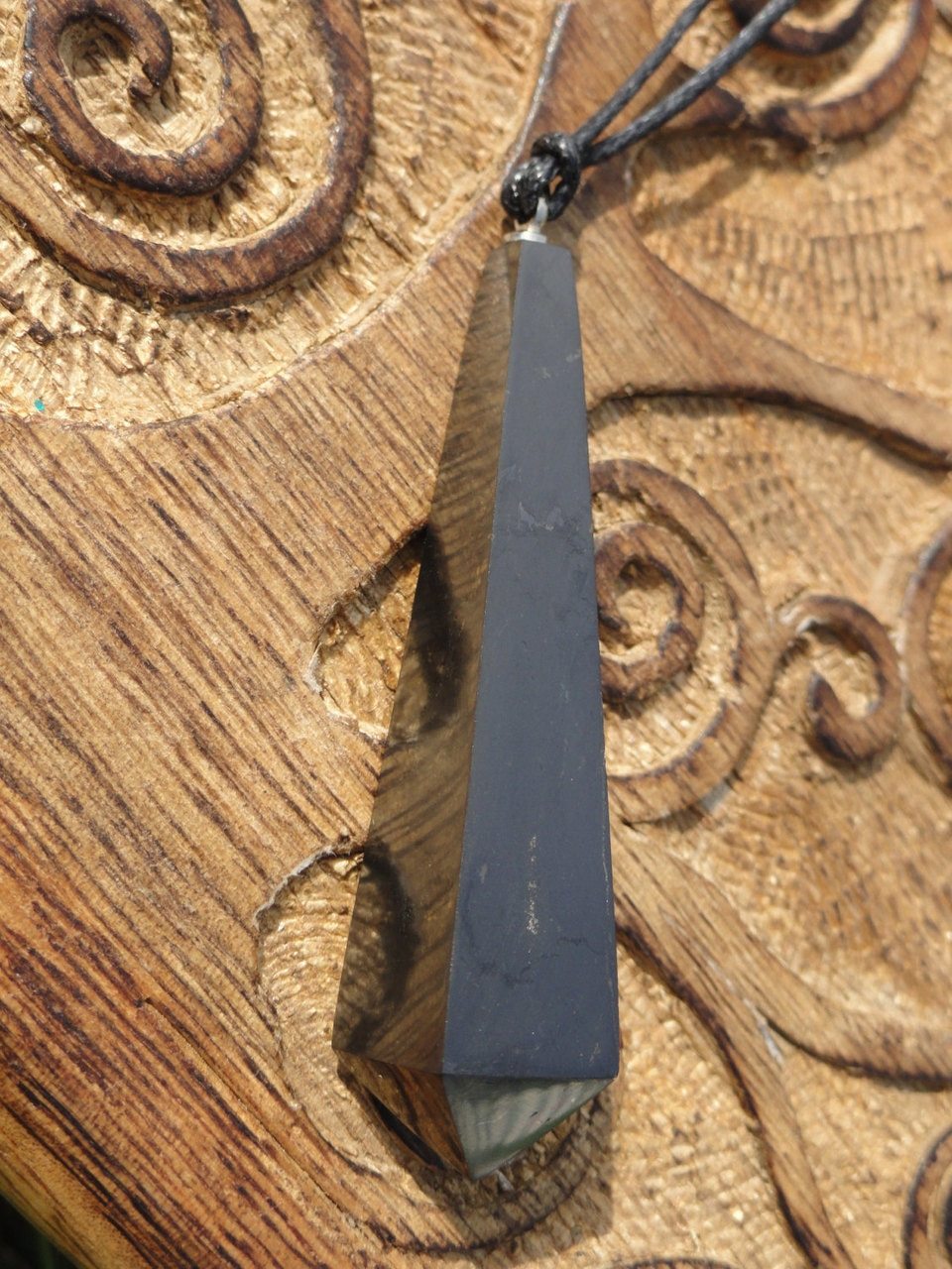 EMF Protective Black SHUNGITE NECKLACE* - Earth Family Crystals
