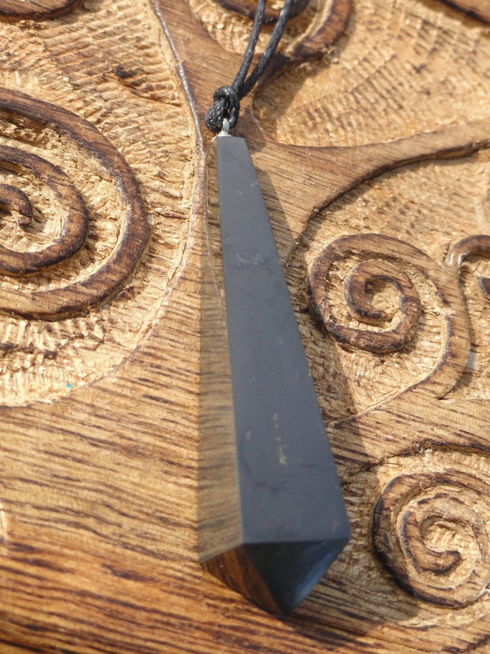 EMF Protective Black SHUNGITE NECKLACE* - Earth Family Crystals