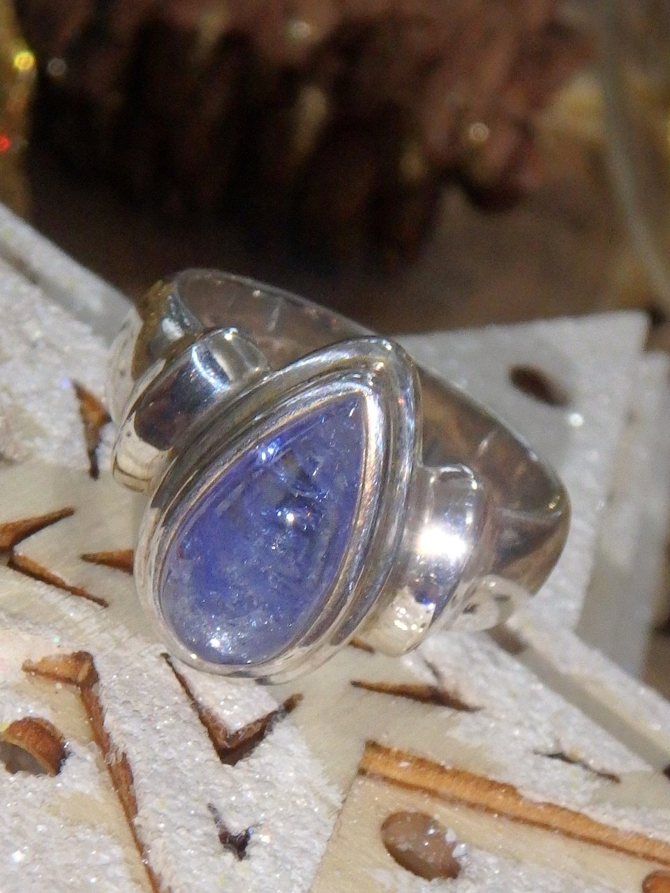 Optical Lilac Tanzanite Ring in Sterling Silver (Size 7) - Earth Family Crystals