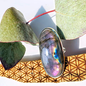 Chunky & Rare Purple & Pink Gorgeous Labradorite Gemstone Ring in Sterling Silver (Size 9) - Earth Family Crystals