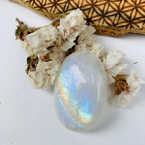 Stunning Oval Flashy Rainbow Moonstone Cabochon Ideal for Crafting #4 - Earth Family Crystals